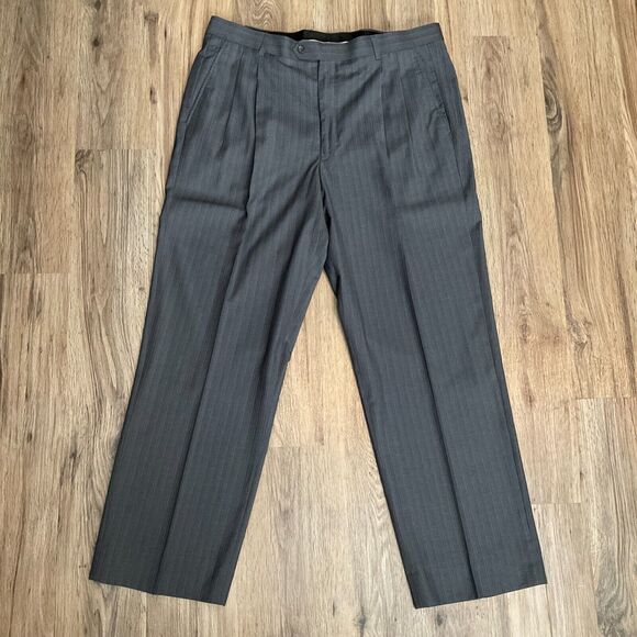 Bocaccio Uomo‎ 44R 38x30 2Pc Dark Gray 3 Button Suit Jacket Pleated Front Pants - Picture 8 of 15